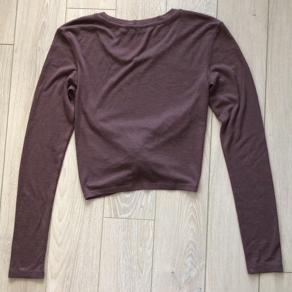 Wilfred Free Long Sleeve Twisted T-shirt: Size US XS - Picture 2 of 5